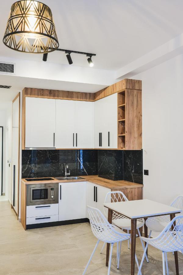 Jad Rooms Sarande Bagian luar foto