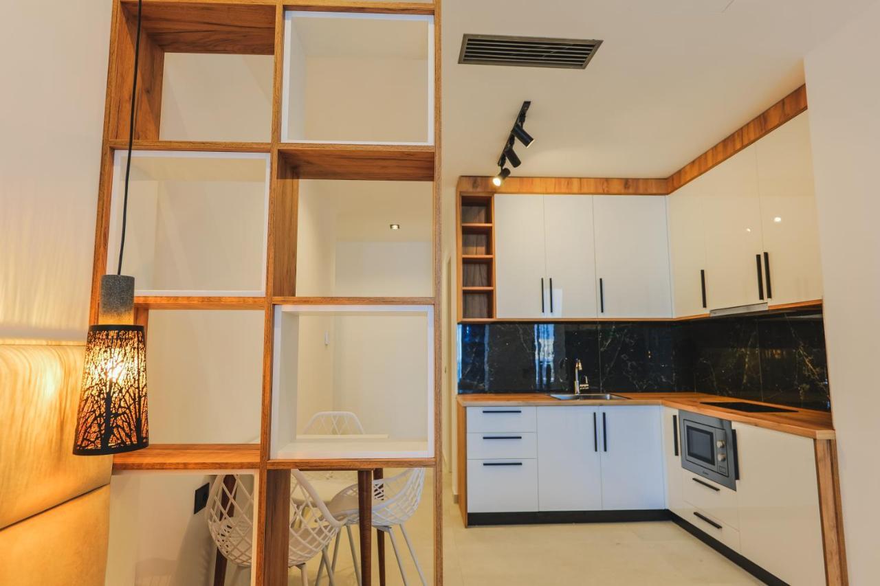 Jad Rooms Sarande Bagian luar foto