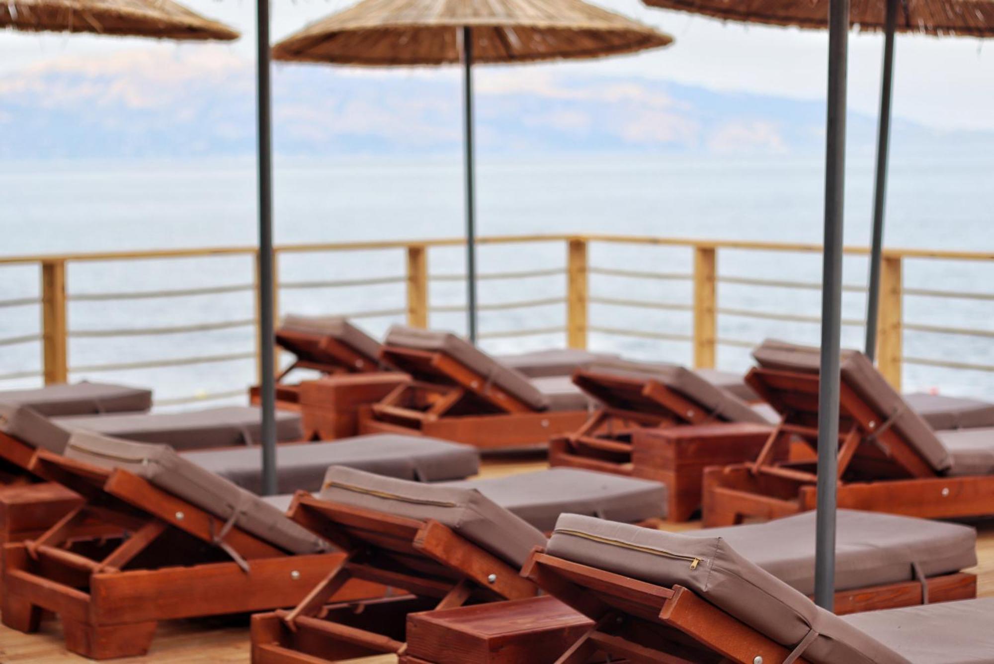Jad Rooms Sarande Bagian luar foto